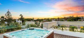 Elegant Villa Steps from the Beach on Marbella's Golden Mile