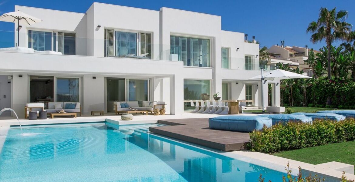 Villa de luxe à louer à Marbella Rio Verde Beach 