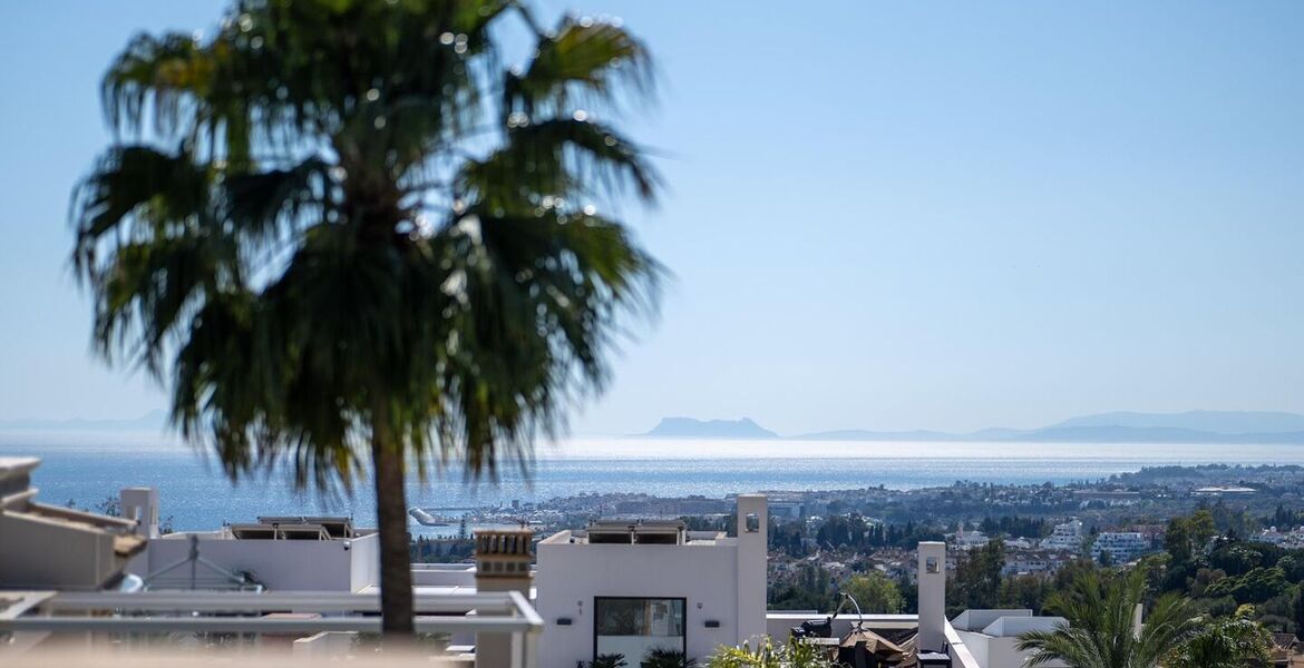 Villa Exclusiva con Vistas Panorámicas en Sierra Blanca