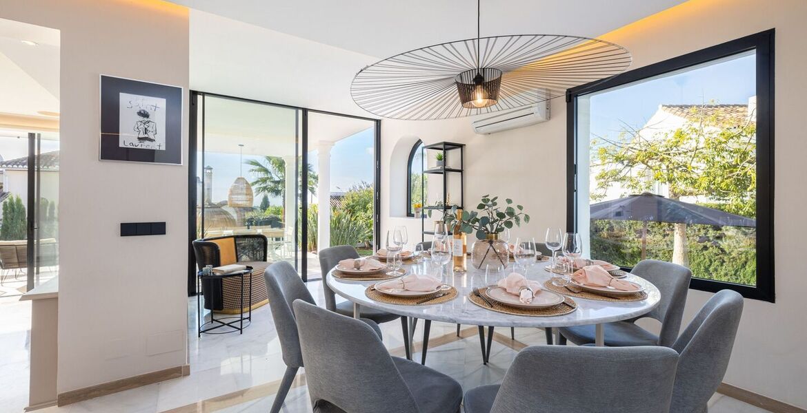 Una Villa Encantadora y Moderna en Benahavis