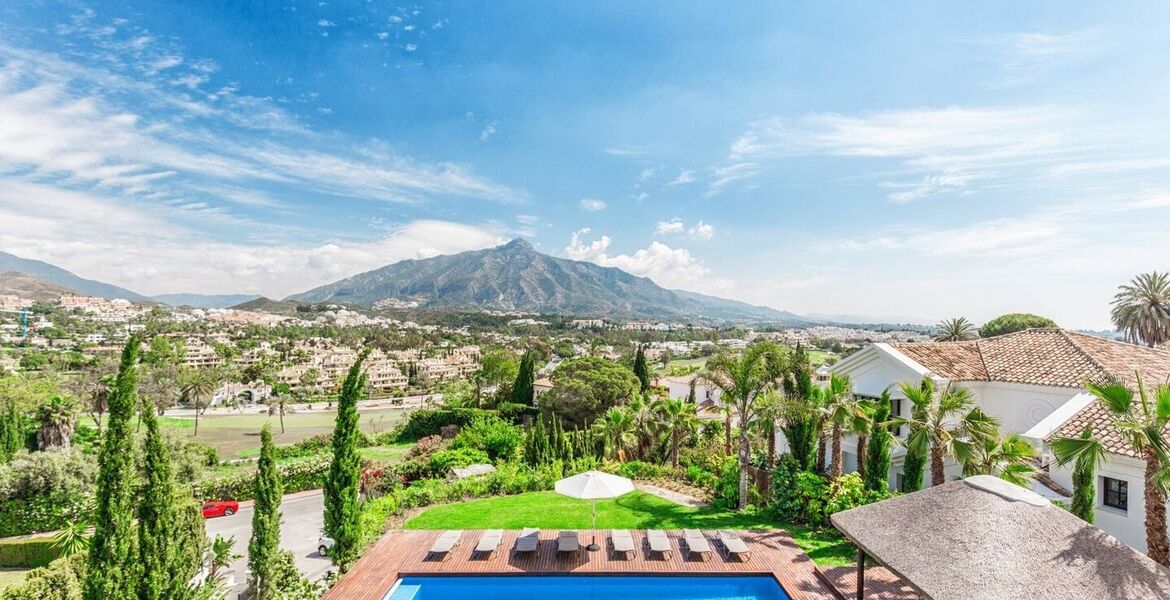 Villa Moderna de Lujo Cerca de Campos de Golf en Marbella