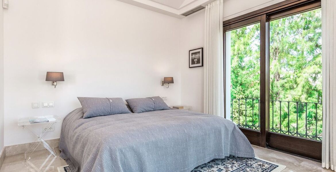 Villa Moderna de Lujo Cerca de Campos de Golf en Marbella