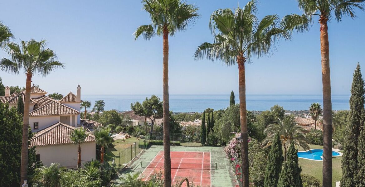 Villa de lujo en alquiler en la Milla de Oro de Marbella