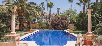 Villa de lujo en alquiler en la Milla de Oro de Marbella