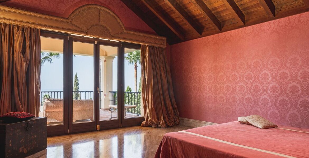 Villa de lujo en alquiler en la Milla de Oro de Marbella