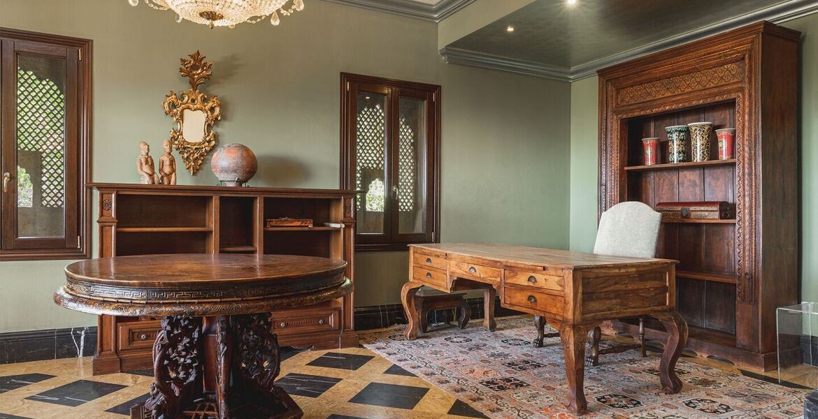 Villa de lujo en alquiler en la Milla de Oro de Marbella