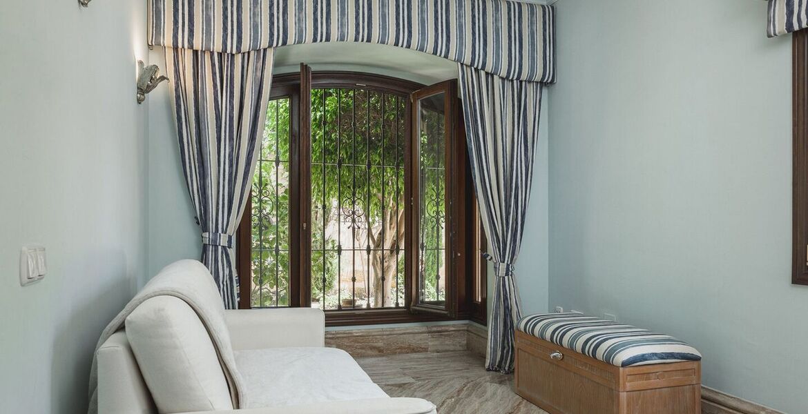 Villa de lujo en alquiler en la Milla de Oro de Marbella
