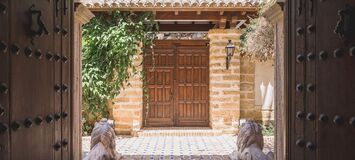 Villa de lujo en alquiler en la Milla de Oro de Marbella