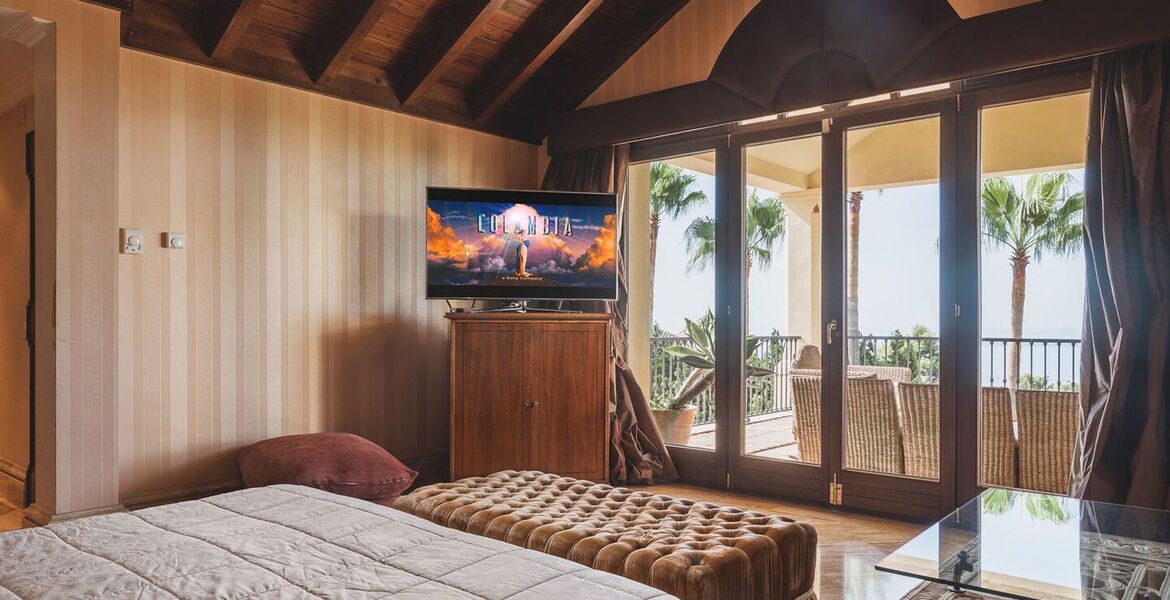 Villa de lujo en alquiler en la Milla de Oro de Marbella