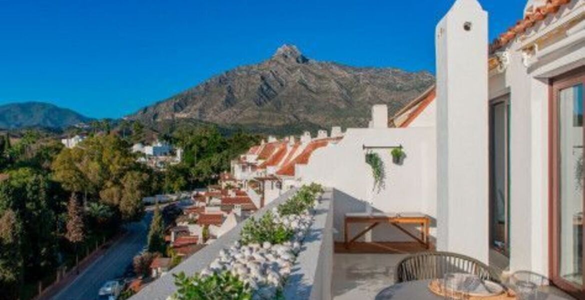 Duplex Penthouse for rent in Golden Mile Marbella