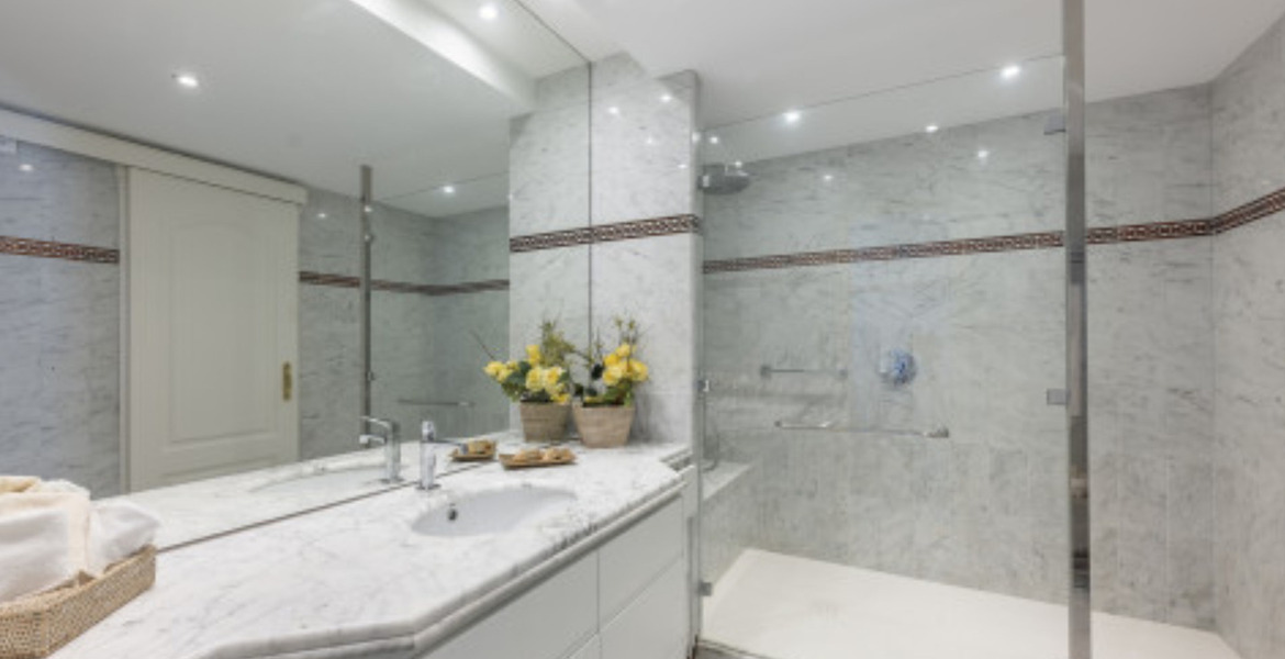 Appartement à louer Marina Puente Romano