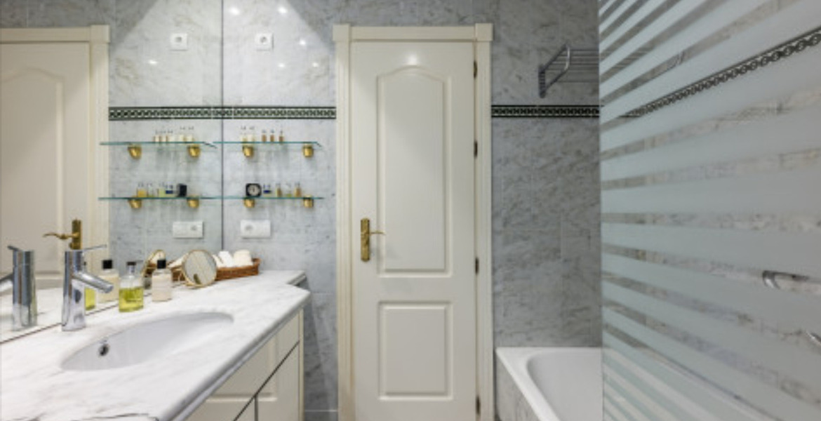 Appartement à louer Marina Puente Romano