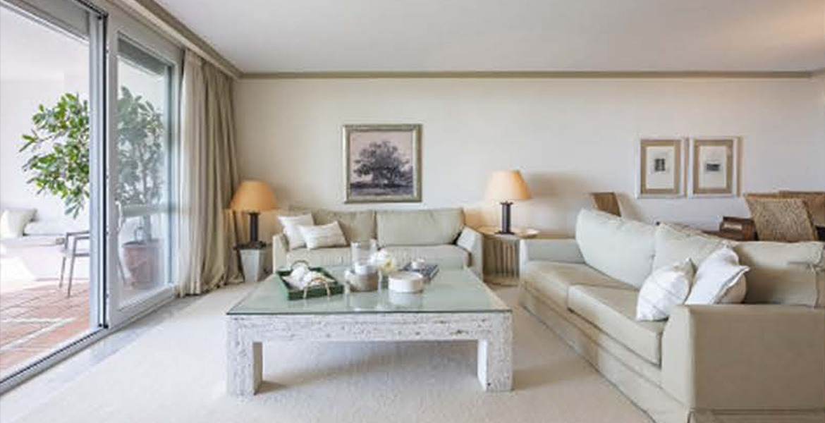 Appartement à louer Marina Puente Romano