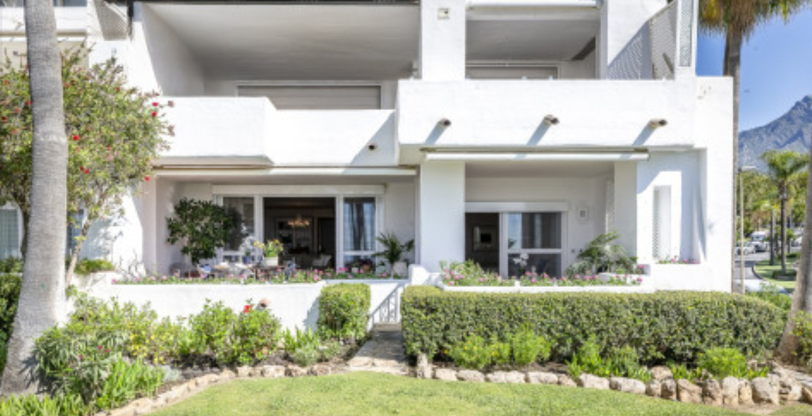 Appartement à louer Marina Puente Romano