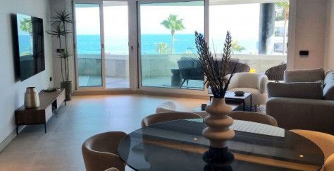 Apartment for Rental in Playa Esmeralda Marbella