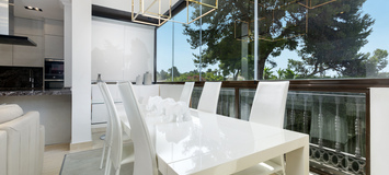 Luxury Apartment between Marbella and Estepona 