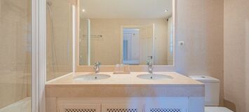 Two-bedroom ground floor apartment for rent in Marbella