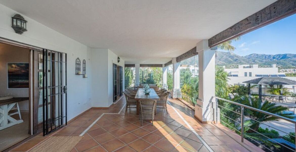 Two-bedroom ground floor apartment for rent in Marbella