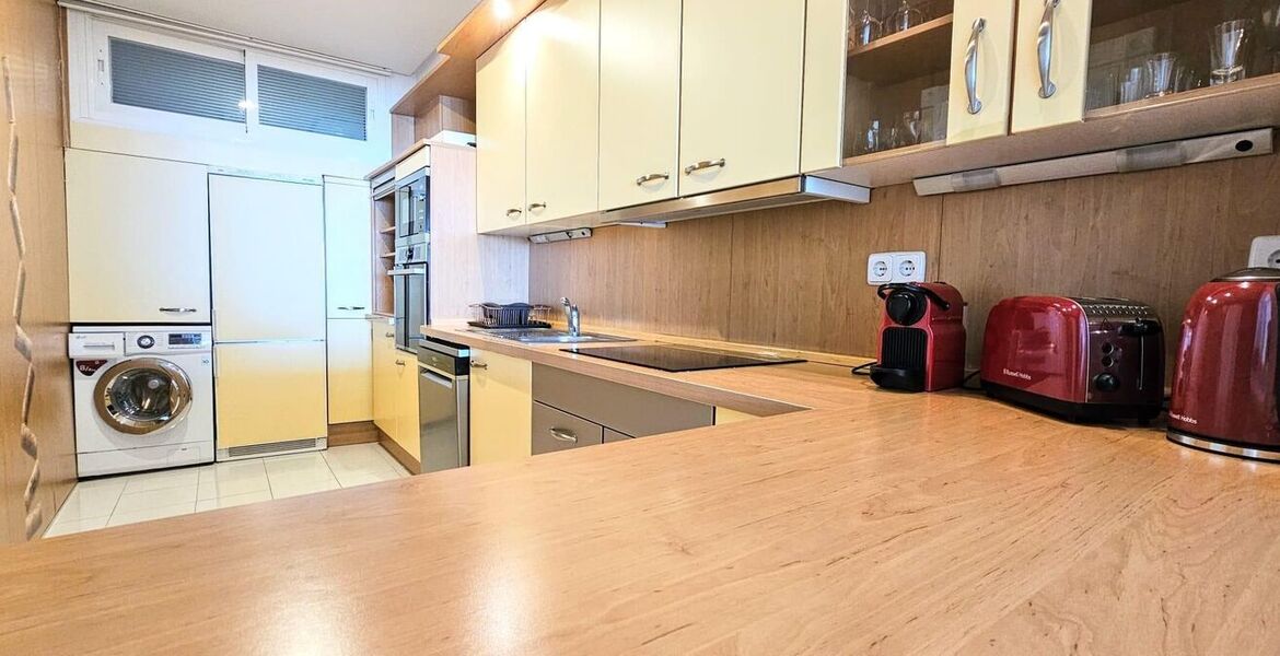 Apartamento en alquiler en Marina Mariola Marbella