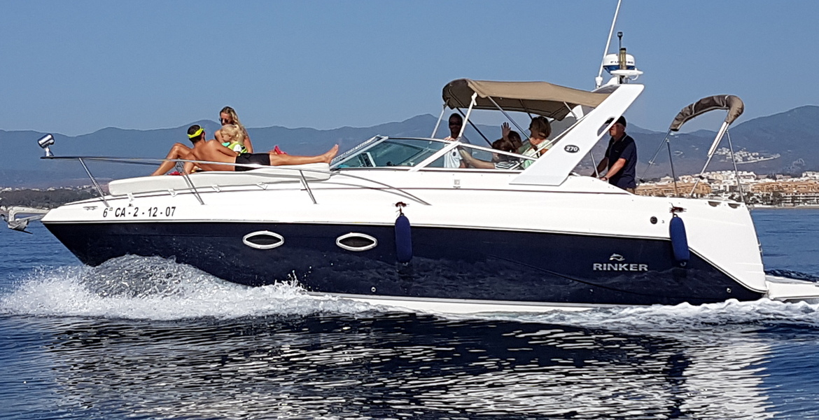 Yacht Rinker 270 Fiesta Vee à louer à Puerto Banús, Marbella